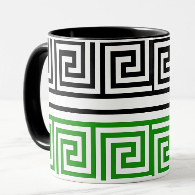 Caneca Green Black White Greek Key Fret Pattern Design  (Criador carregado)