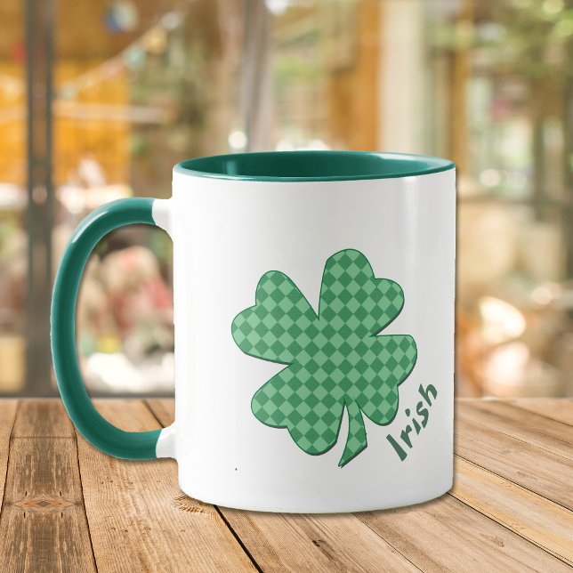 Caneca Green Checks Irish Shamrock Personalizado (Criador carregado)