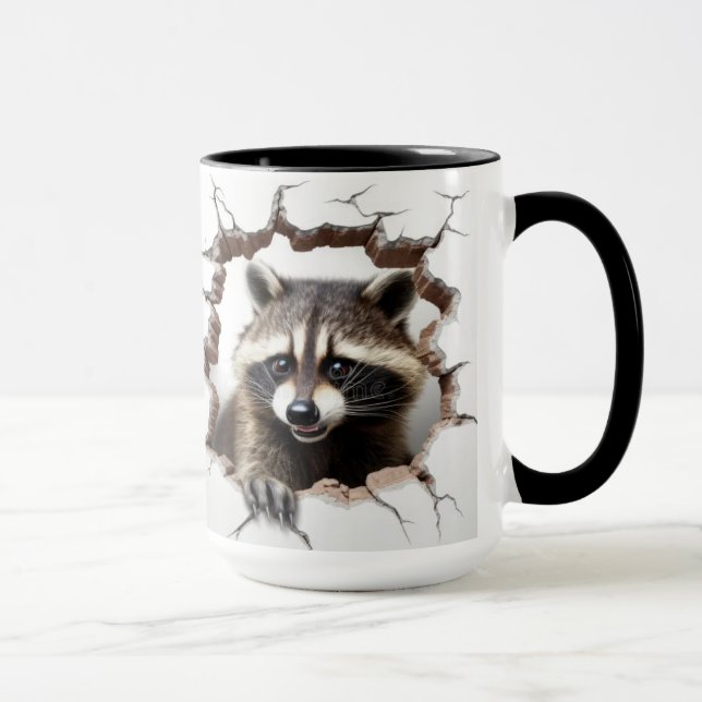 Caneca guaxinim numa parede rachada (Direita)