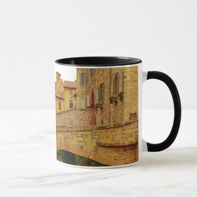 Caneca Gubbio Umbria Itália House Architecture (Direita)