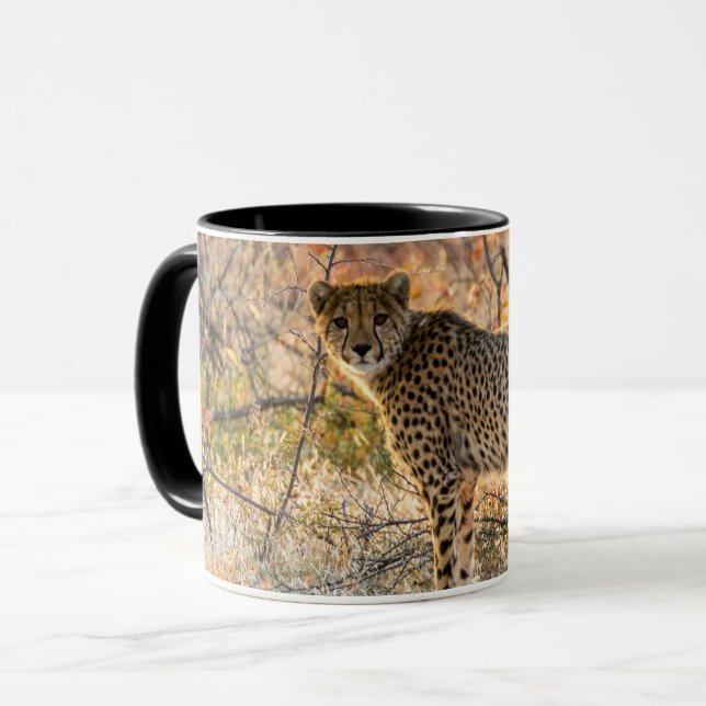 Caneca Guepardo Olhando em Volta (Frente Esquerda)