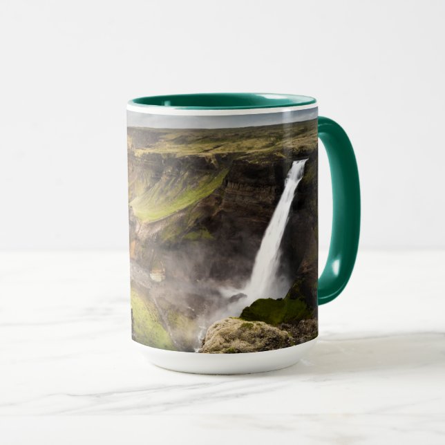 Caneca Haifoss Waterfall | Verão na Islândia (Frente Esquerda)