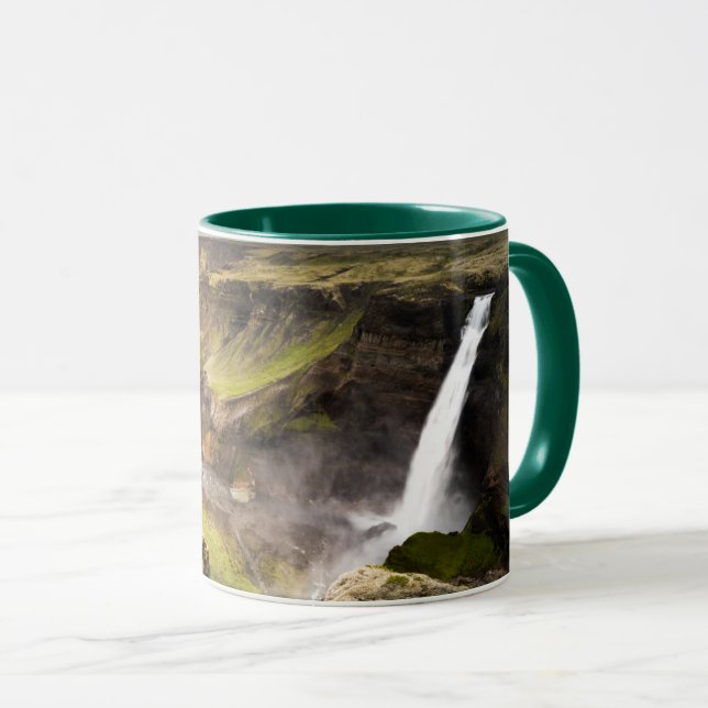 Caneca Haifoss Waterfall | Verão na Islândia (Frente Esquerda)