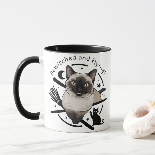 Caneca Halloween Elegance: O gato siamês voador (Com Donut)