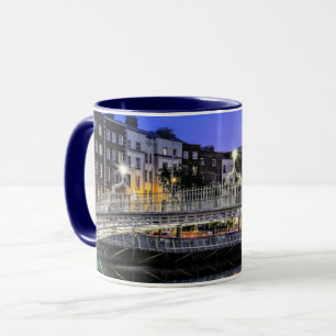 Caneca Ha'penny Bridge, Dublin, fotografia cênica da Irl