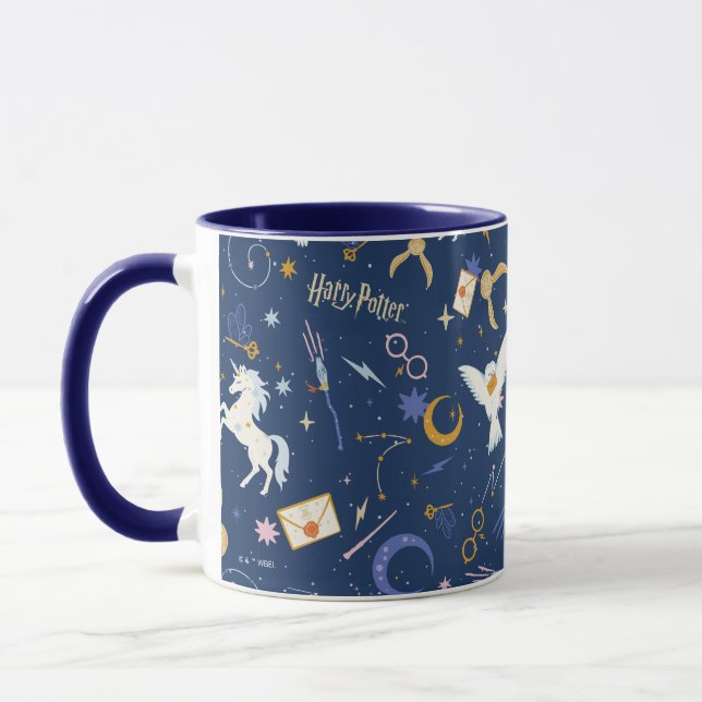 Caneca HARRY POTTER™ Padrão de Ícone do Solstício de Verã (Esquerda)
