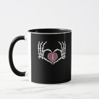 Caneca Homens com Dia de as Bruxas engraçado do coração n