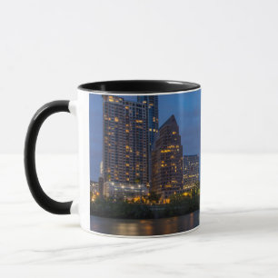Caneca Horizonte da Cidade Refletido no Lago Lady Bird