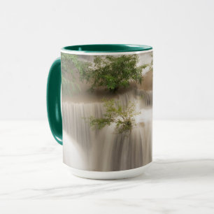 Caneca Huai Mae Khamin Waterfall Tailândia