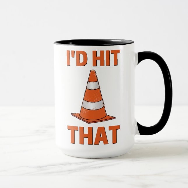 Caneca I'd hit that funny autocross design orange cone (Direita)