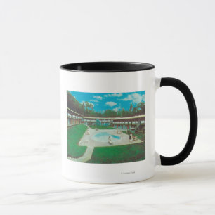 Caneca Ideia aérea da piscina dourada do recurso do T
