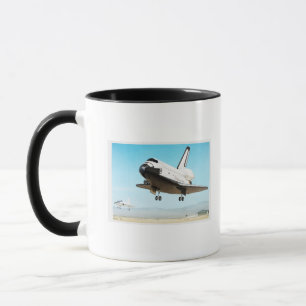Caneca Ilustração de Digitas do vaivém espacial