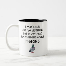 Caneca In My Head I'm Thinking About Pigeons Funny Pigeon