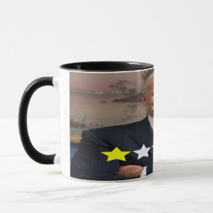 Caneca Índice de Aprovação do Presidente Joe Biden