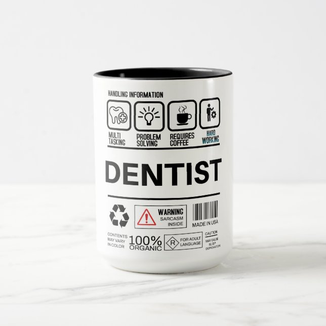 Caneca Informações de Tratamento de Dentista Engraçado (Centro)