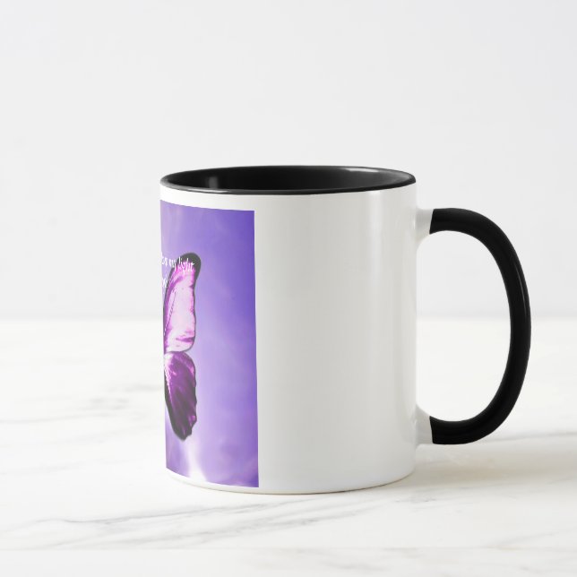 Caneca inspirada da borboleta roxa da fibromialgia (Direita)