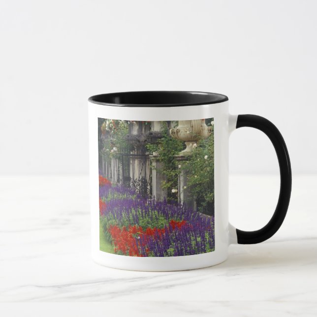 Caneca Jardim do Palácio de Mirabell, Salzburgo, Áustria (Direita)