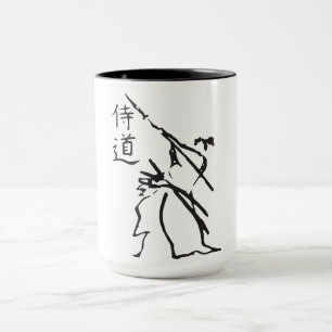 Caneca Karaté e caráter