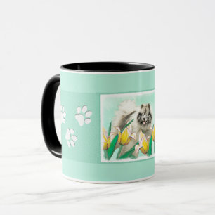 Caneca Keeshond em Tulips pintando lindas artes caninas o