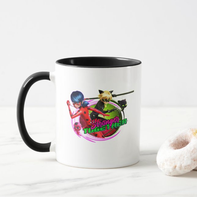 Caneca Ladybug e Cat Noir | Mais Fortes Juntos (Com Donut)