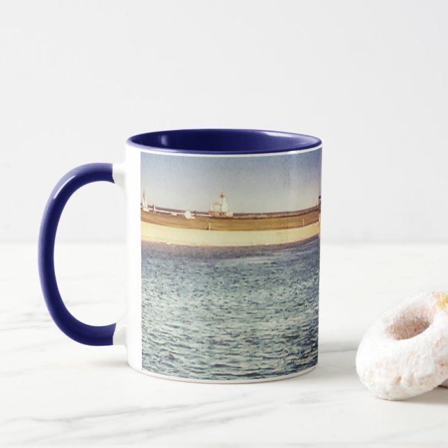 Caneca Lago Hut Traveling Mug (Com Donut)