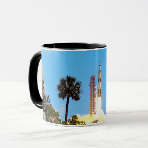 Caneca Lançamento do Foguete Saturn V da NASA Apollo 16