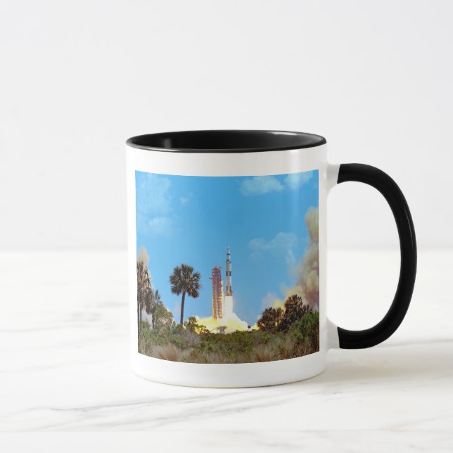 Caneca Lançamento do Foguete Saturn V da NASA Apollo 16 (Direita)
