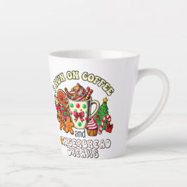 Caneca latina de Natal corrida com café e pão de g