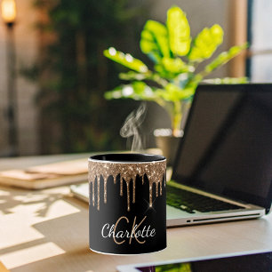 Caneca Leitura a ouro preta goteja um script monograma el