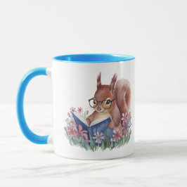 Caneca Leitura De Esquilo Em Uma Cama De Flores