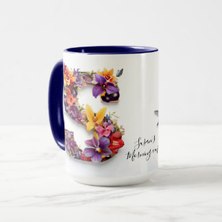 Caneca Letra Floral Personalizada S