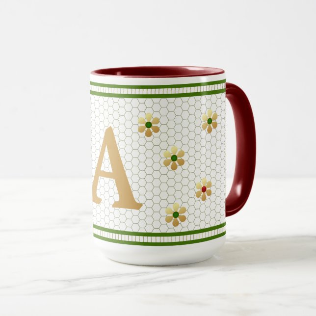 Caneca Letra Inicial Personalizada | Chic Mel Dourado com (Frente Esquerda)