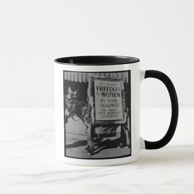 Caneca Liberdade de mulheres (Direita)