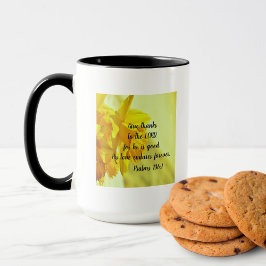 Caneca Linda Escritura de Daffodils Amarelos de 15 oz Mug