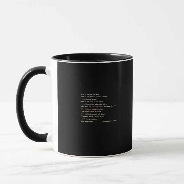 Caneca Love Is Patient Simple Inspirational Design  (Esquerda)