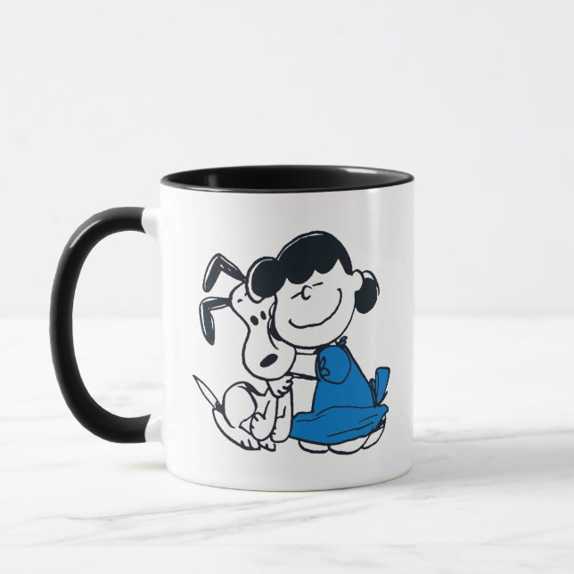 Caneca Lucy Hugging Snoopy (Esquerda)