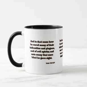 Caneca Luke 7:21 Escritura de Bíblia KJV de dois tons