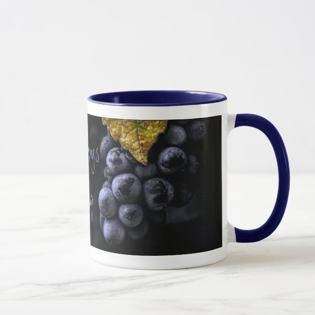 Caneca Luscious Grape Cluster Mug (Direita)