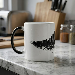 Caneca Mágica Arte da Cidade em Aquarela Preto e Branco da Silhu