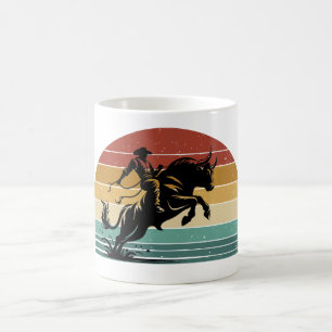 Caneca Mágica Arte Ocidental do Pôr do Sol de Montaria em Touro