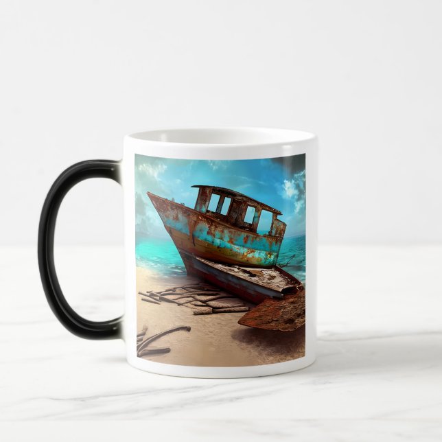 Caneca Mágica Barcos Rusty Desertados descansando em uma praia a (Esquerda)