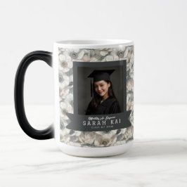 Caneca Mágica Bold Anemones Pattern Grandaughter Graduation