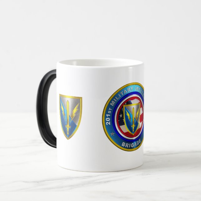 Caneca Mágica Brigada de Informações Militares Expeditivas de ru (Frente Esquerda)