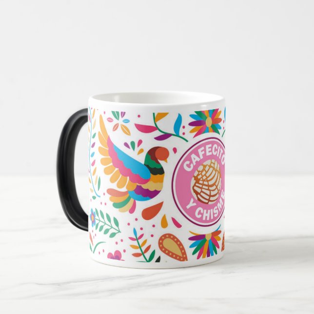 Caneca Mágica Cafecito e Chisme (Frente Esquerda)