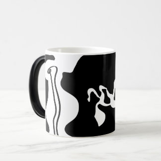 Caneca Mágica Câmara de Deslocamento: Abstrato preto, branco e v