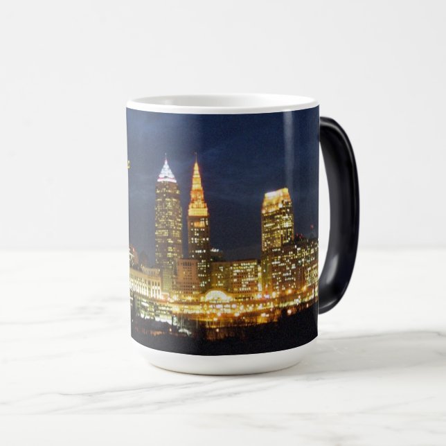 Caneca Mágica Cleveland, OH Night Lights Morphing Mug (Frente Esquerda)