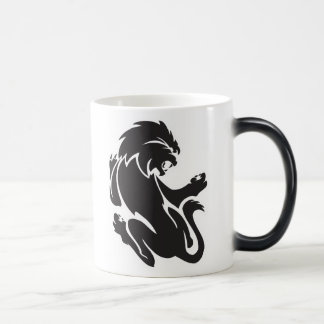 Caneca Mágica Design de Leão Tribal