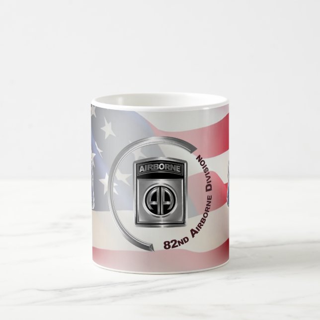 Caneca Mágica design personalizada da 82ª divisão de bordo (Centro)