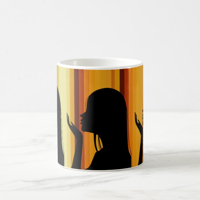Caneca Mágica Enviando Amor: Menina Soprando Silhueta Beija (Centro)