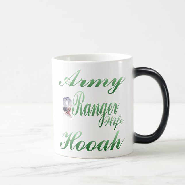 Caneca Mágica esposa da guarda florestal do exército (Direita)